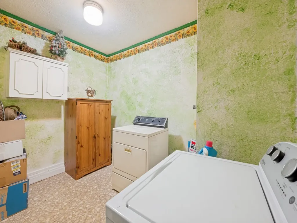 1604 Pleasant Run Road Carrollton TX 75006
