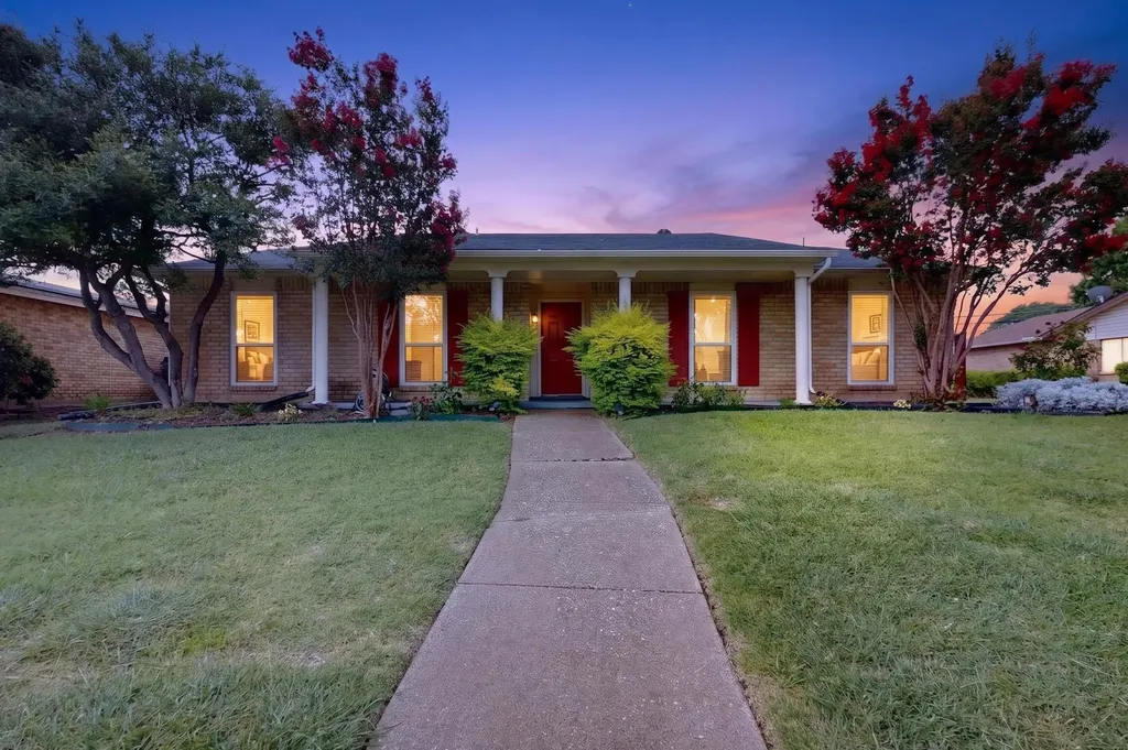 4548 Newcombe Drive Plano TX 75093