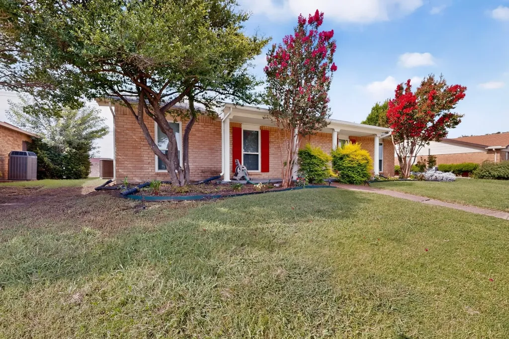 4548 Newcombe Drive Plano TX 75093