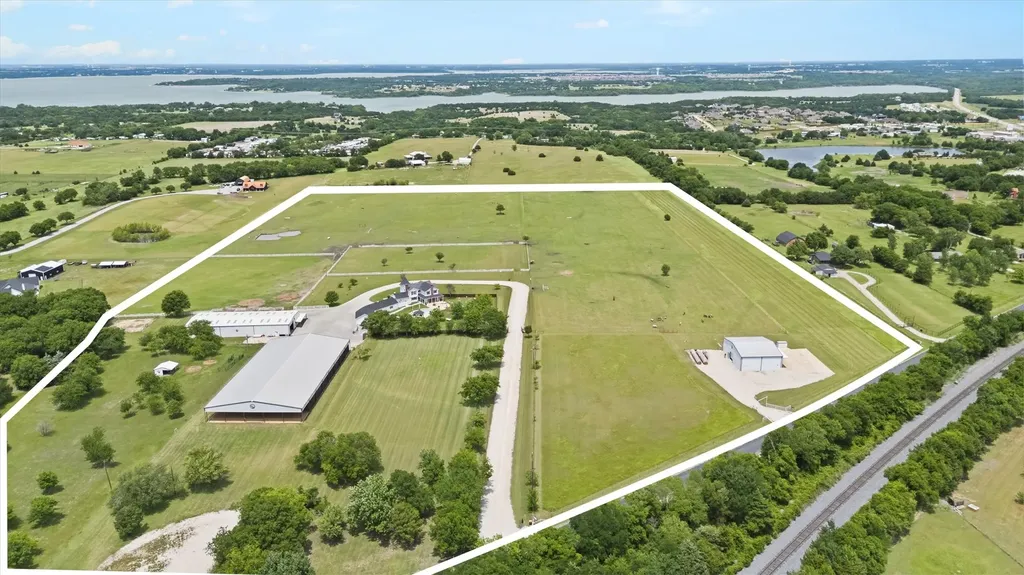 14705 County Road 545 Nevada TX 75173