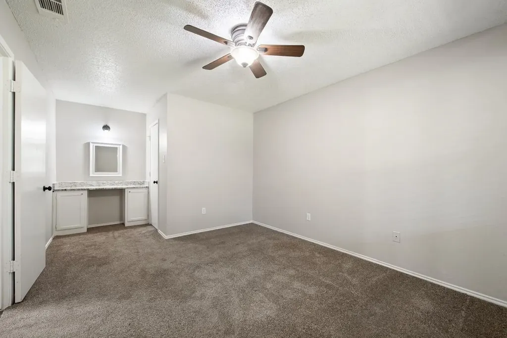 6610 Parkview Lane North Richland Hills TX 76182