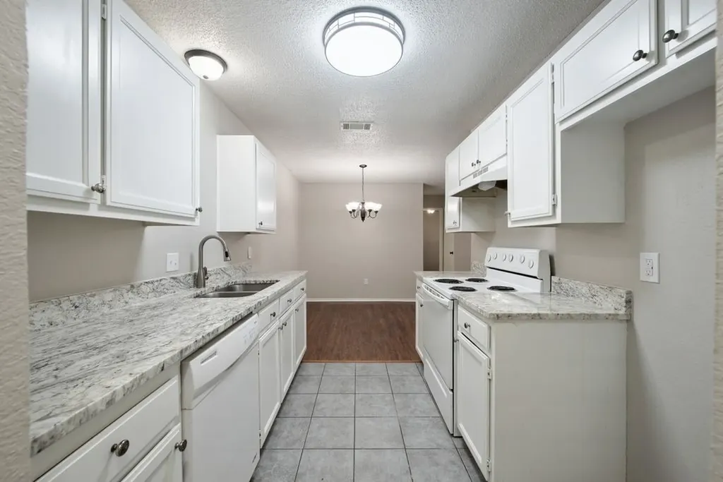 6610 Parkview Lane North Richland Hills TX 76182