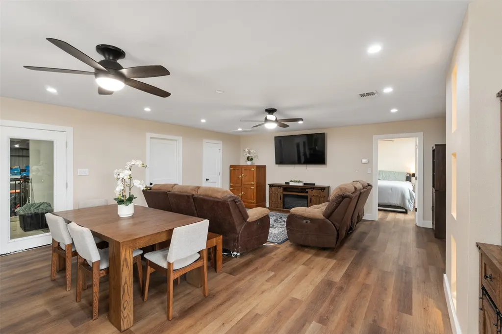 2129 Hcr 3322 Loop Hubbard TX 76648