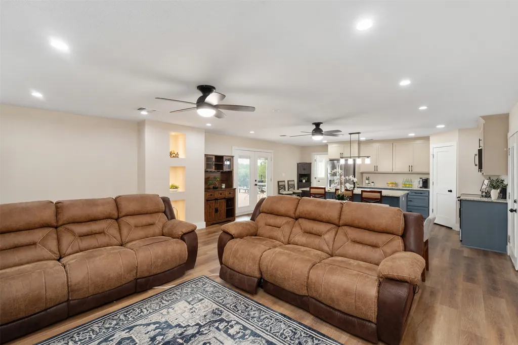 2129 Hcr 3322 Loop Hubbard TX 76648