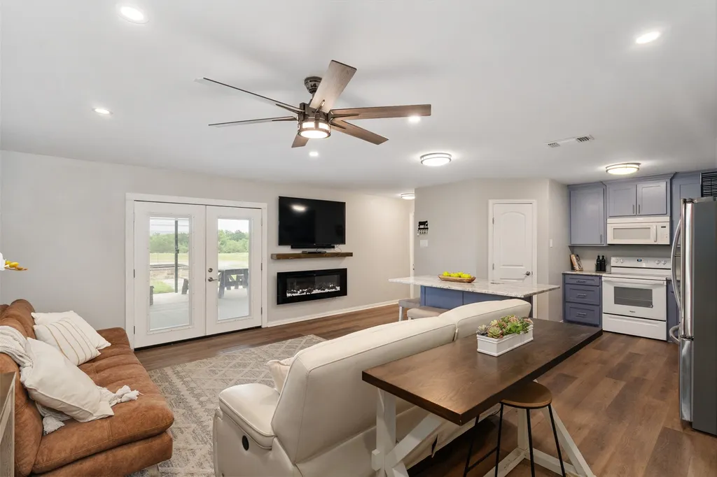 2129 Hcr 3322 Loop Hubbard TX 76648