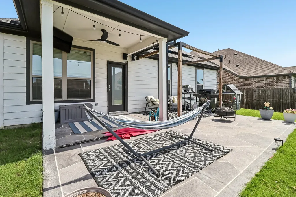 491 Pebble Brook Lane Princeton TX 75407