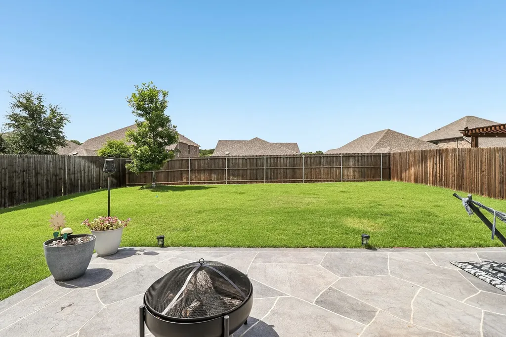 491 Pebble Brook Lane Princeton TX 75407