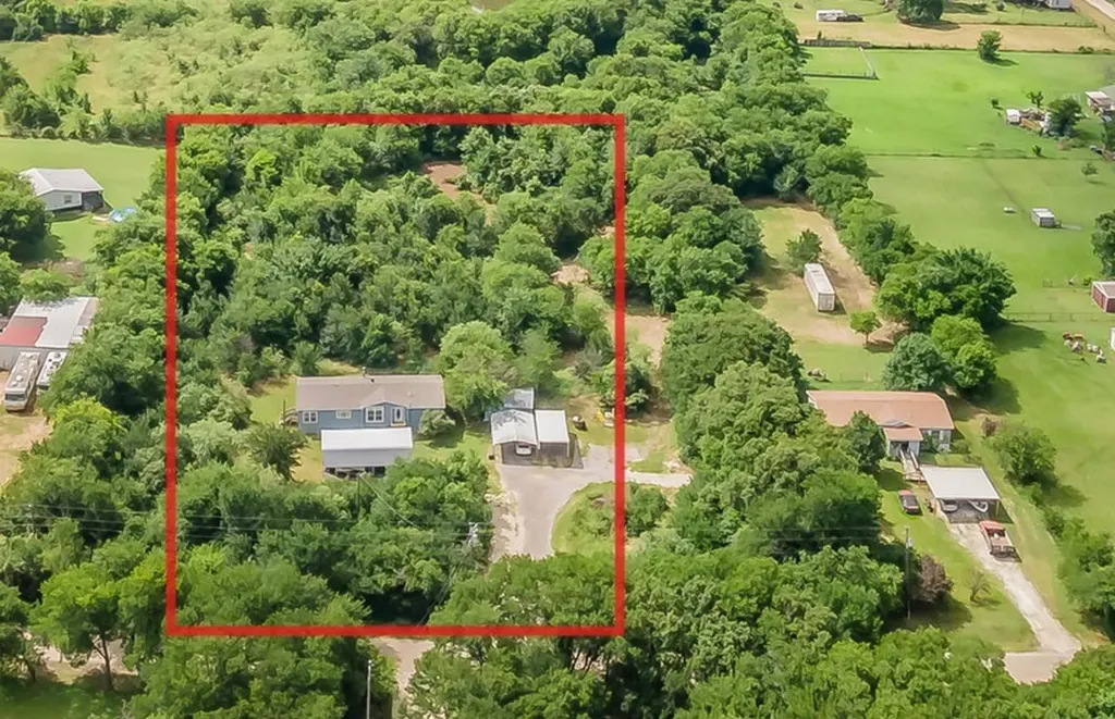 6236 County Road 308 Cleburne TX 76031