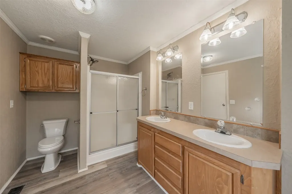 6236 County Road 308 Cleburne TX 76031