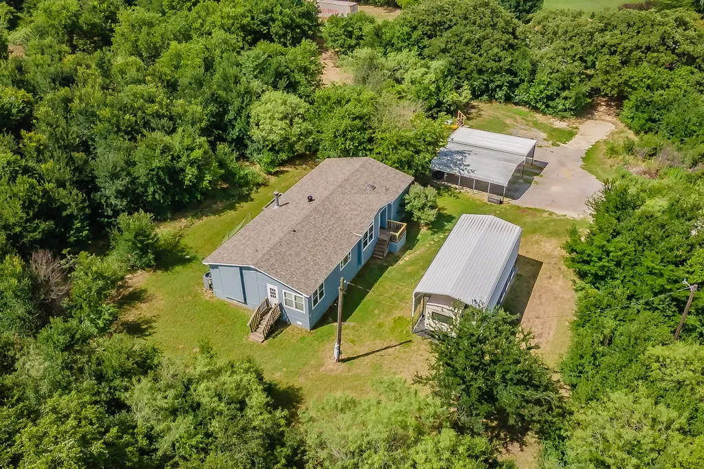 6236 County Road 308 Cleburne TX 76031