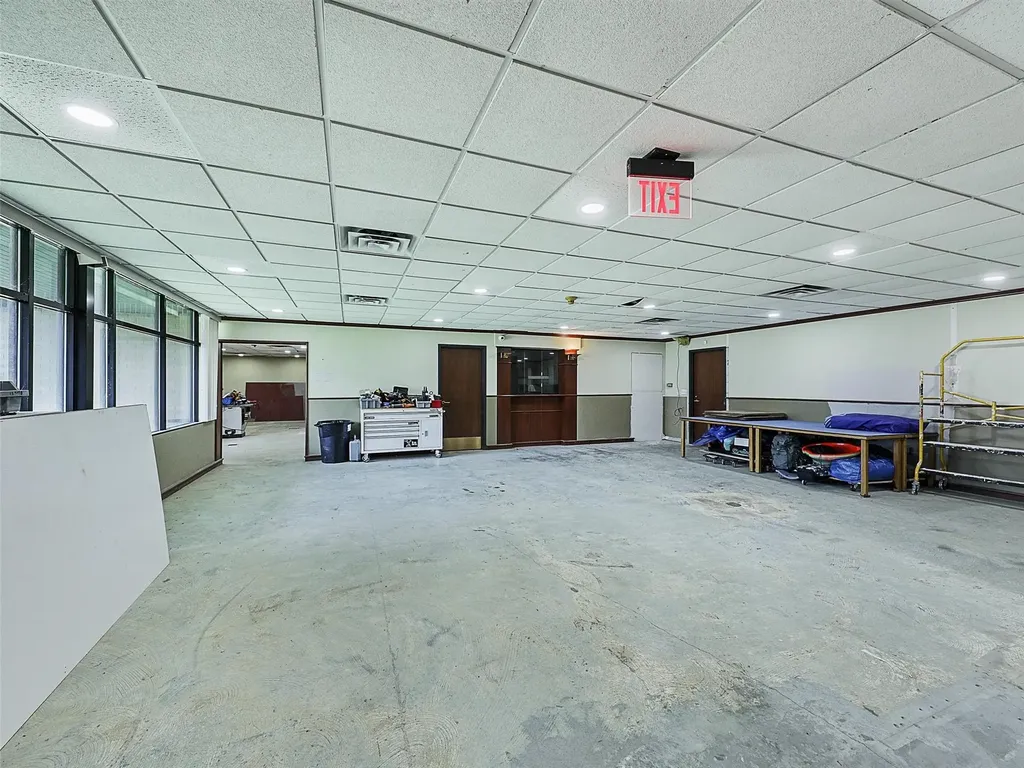 1331 Memorial Drive Denison TX 75020