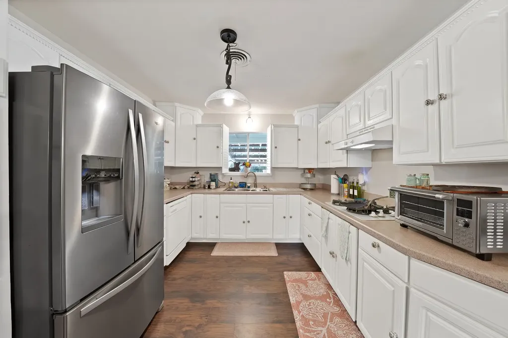 7824 Whitney Drive White Settlement TX 76108