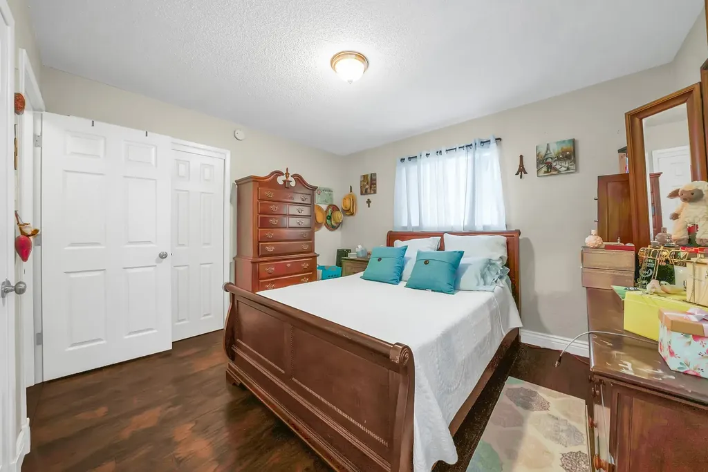 7824 Whitney Drive White Settlement TX 76108