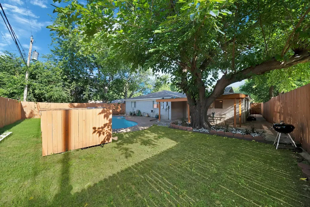 7824 Whitney Drive White Settlement TX 76108