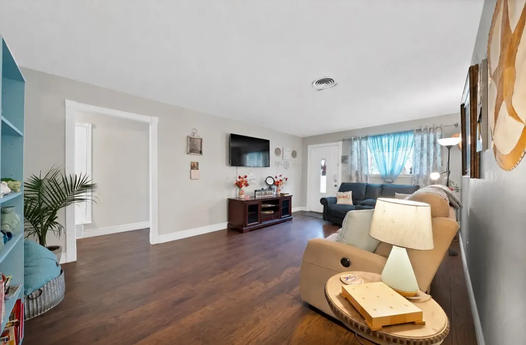 7824 Whitney Drive White Settlement TX 76108