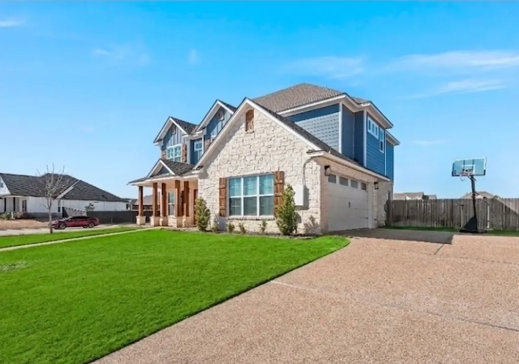 10053 Wildberry Drive Waco TX 76712