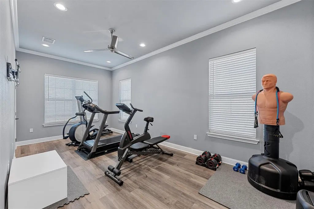 10053 Wildberry Drive Waco TX 76712