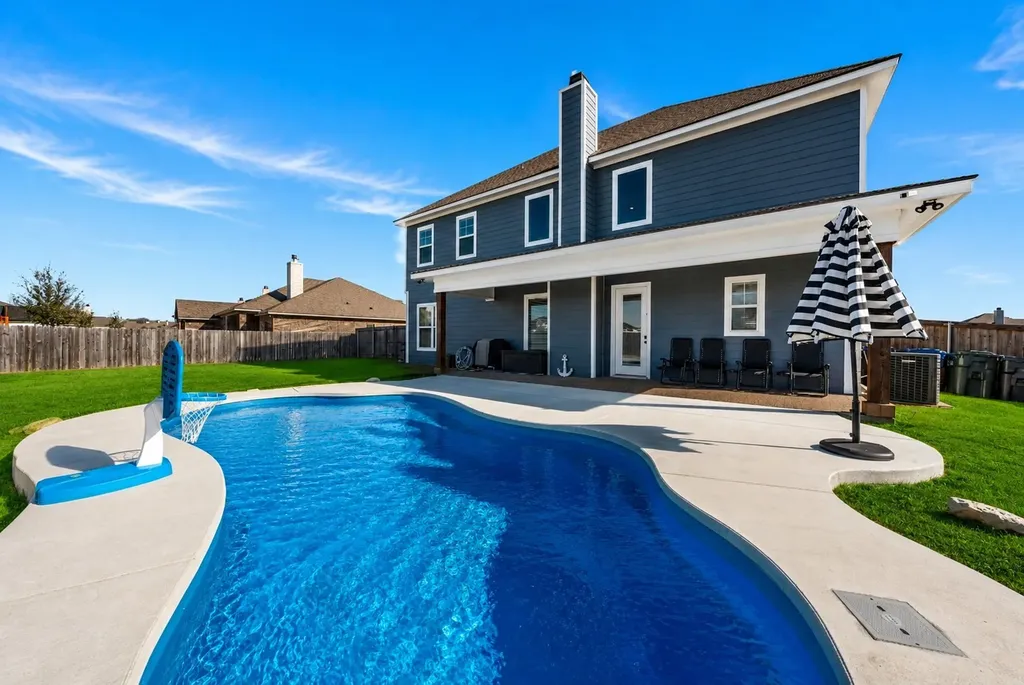 10053 Wildberry Drive Waco TX 76712