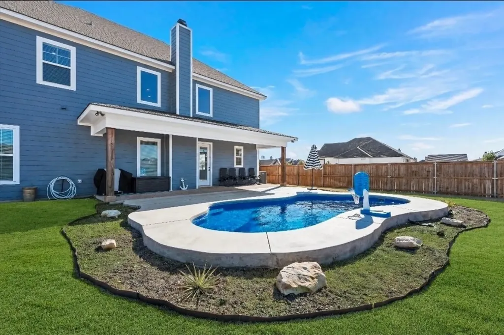 10053 Wildberry Drive Waco TX 76712