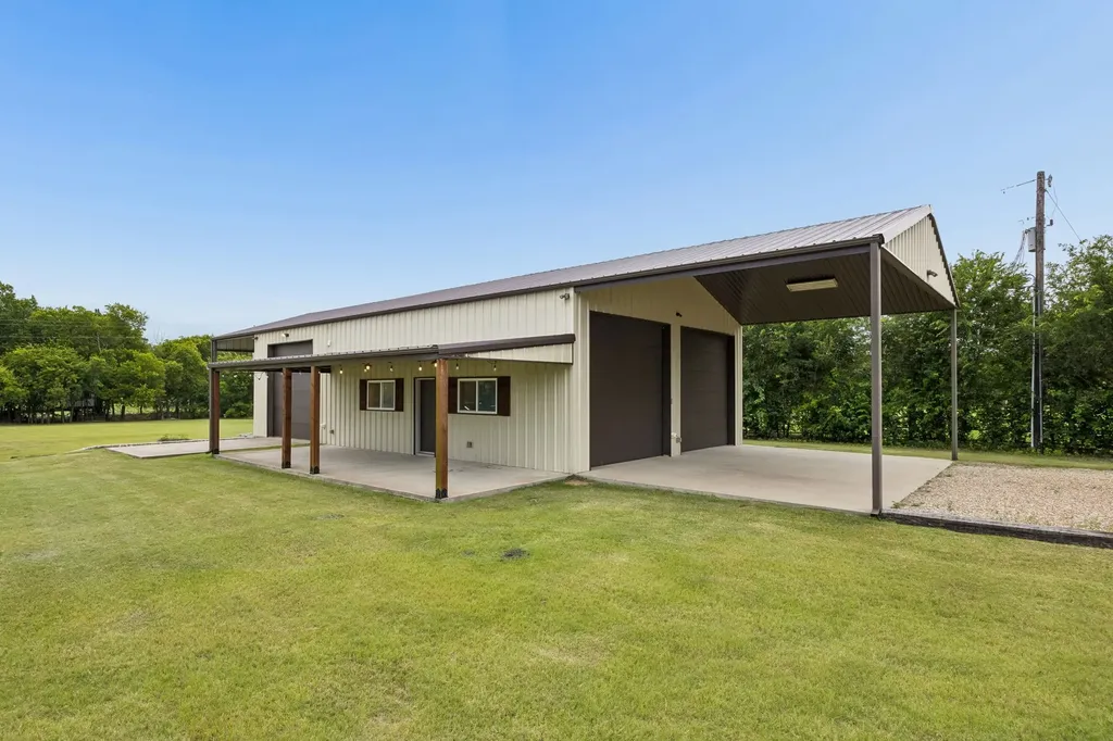 1700 Rock Ridge Road Lucas TX 75002