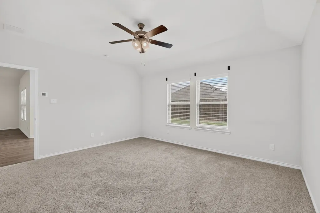 212 Goldfinch Drive Caddo Mills TX 75135