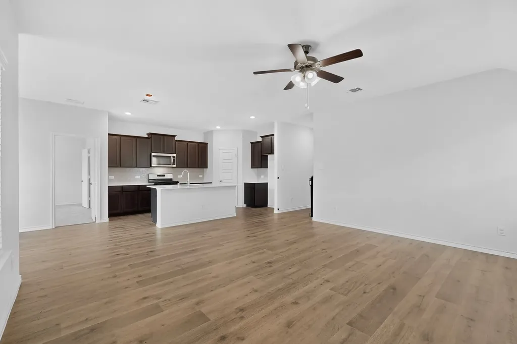 212 Goldfinch Drive Caddo Mills TX 75135
