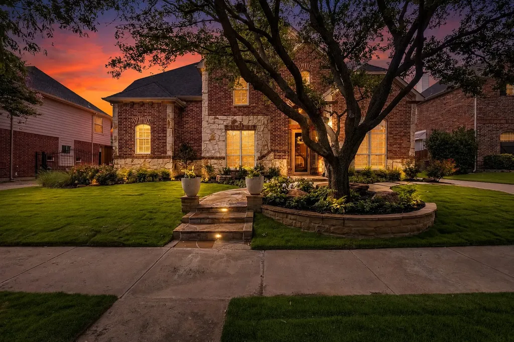 2505 Sir Tristram Lewisville TX 75056