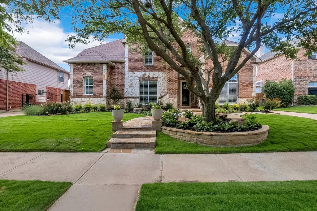 2505 Sir Tristram Lewisville TX 75056