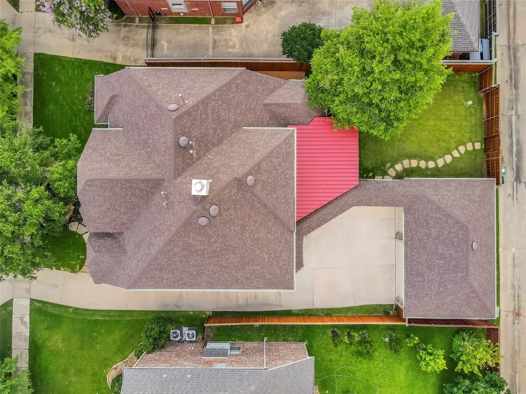 2505 Sir Tristram Lewisville TX 75056
