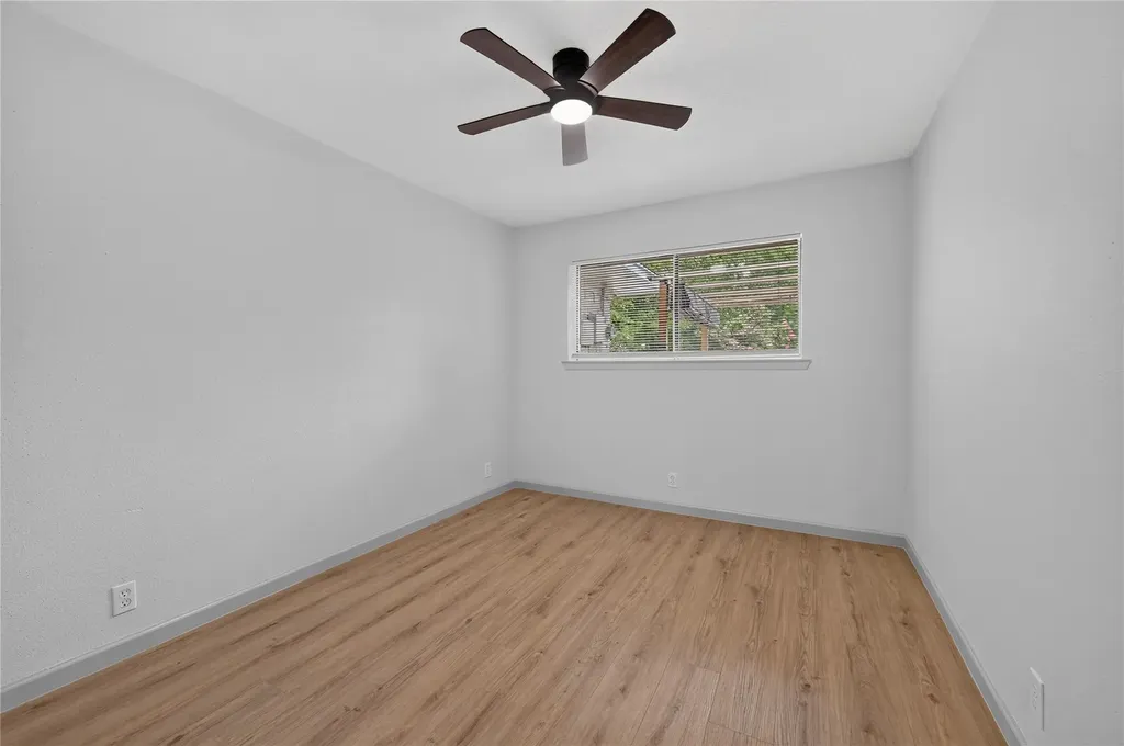 2507 Foxcroft Circle Denton TX 76209