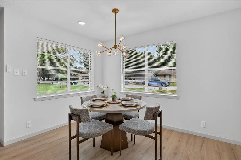 2507 Foxcroft Circle Denton TX 76209