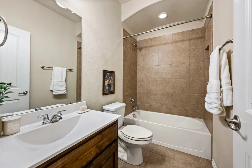 1800 Jacona Trail Fort Worth TX 76131
