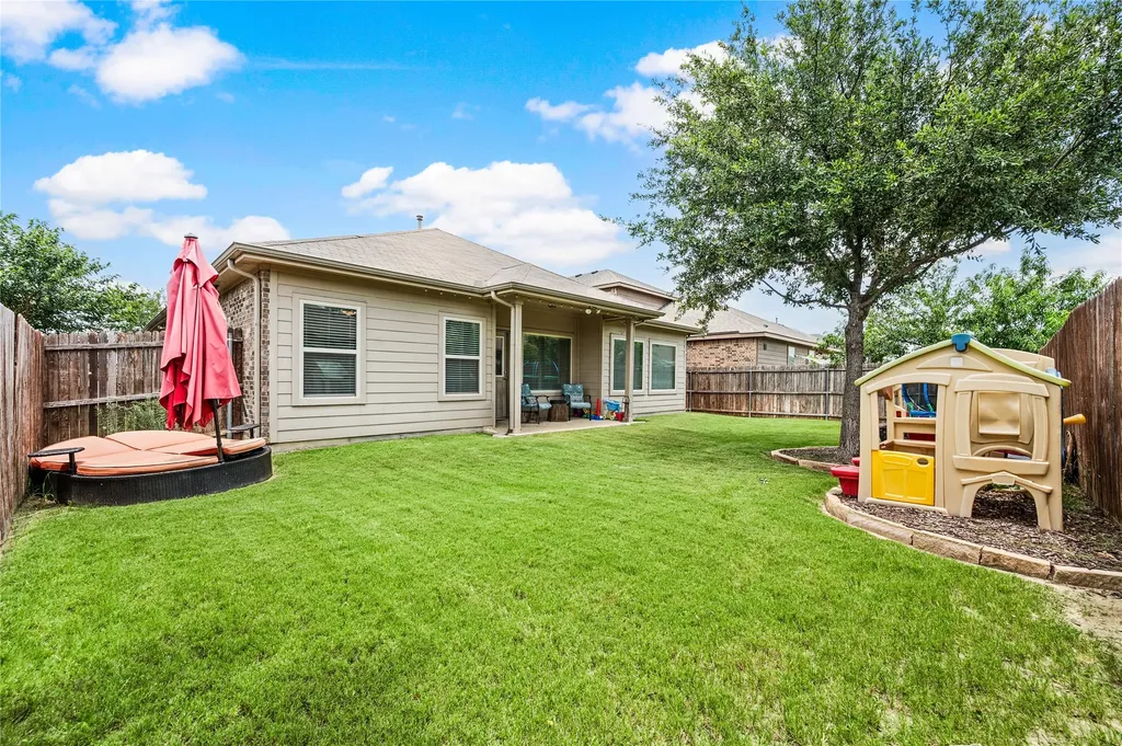 1800 Jacona Trail Fort Worth TX 76131