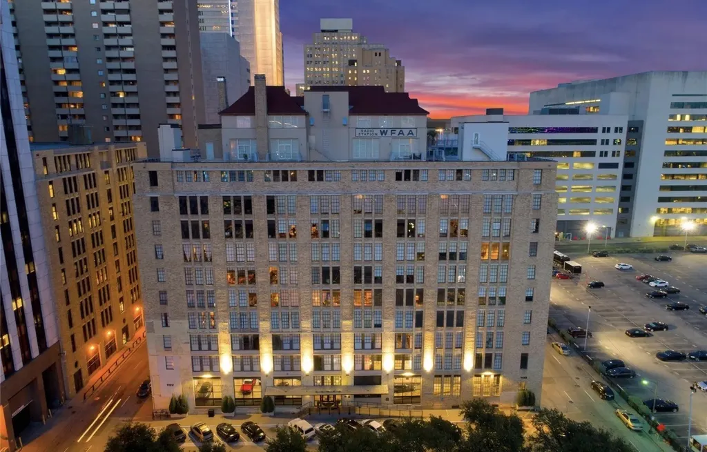 1122 Jackson Street Dallas TX 75202