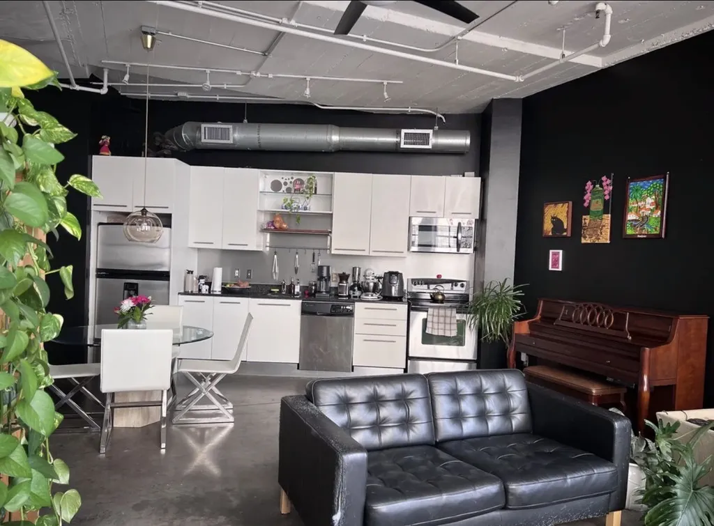 1122 Jackson Street Dallas TX 75202