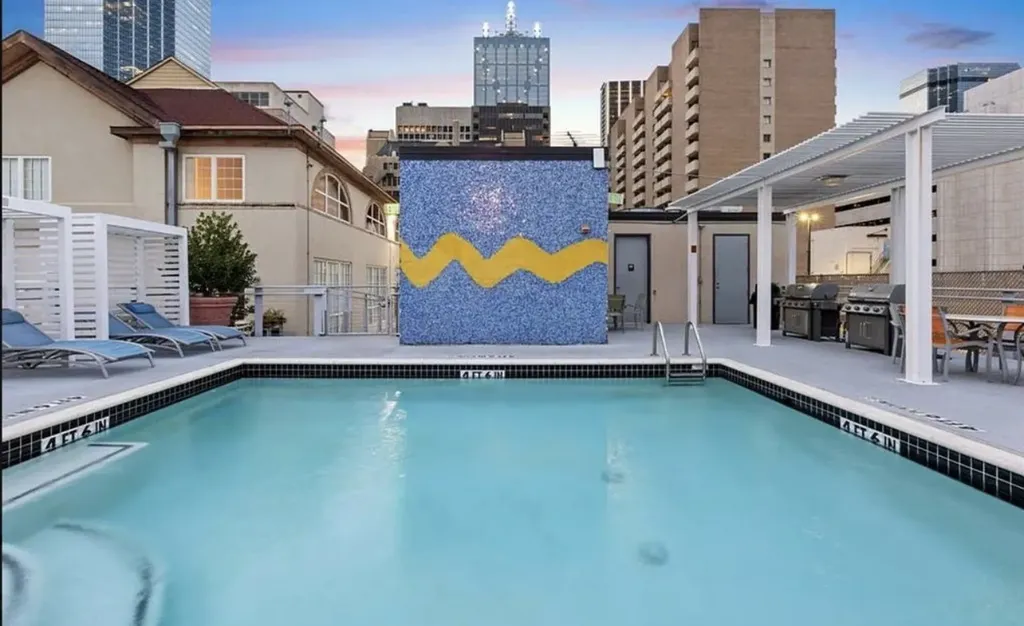 1122 Jackson Street Dallas TX 75202