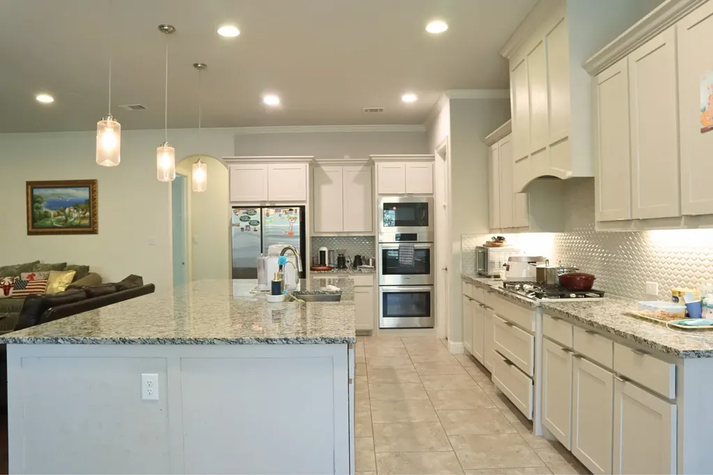 880 Saint Peter Lane Prosper TX 75078