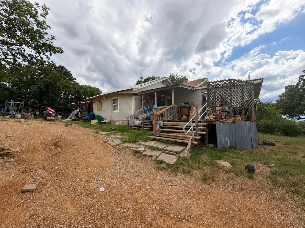 1900 Ash Avenue Cisco TX 76437