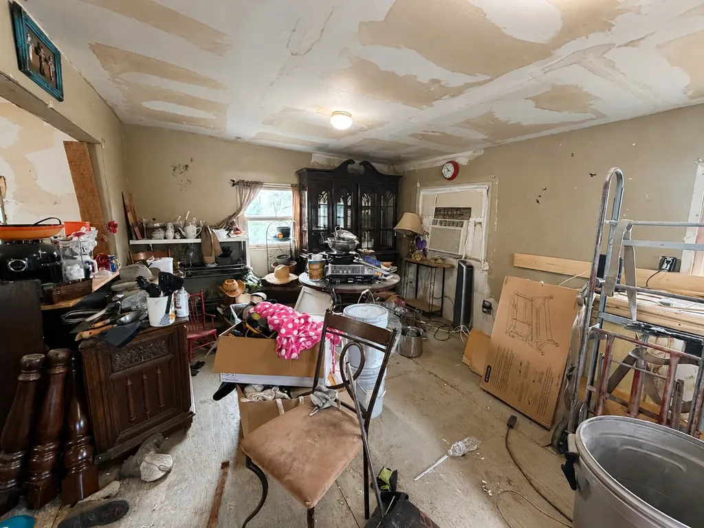 1900 Ash Avenue Cisco TX 76437