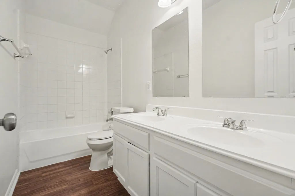 4549 Woodbluff Drive Mesquite TX 75150