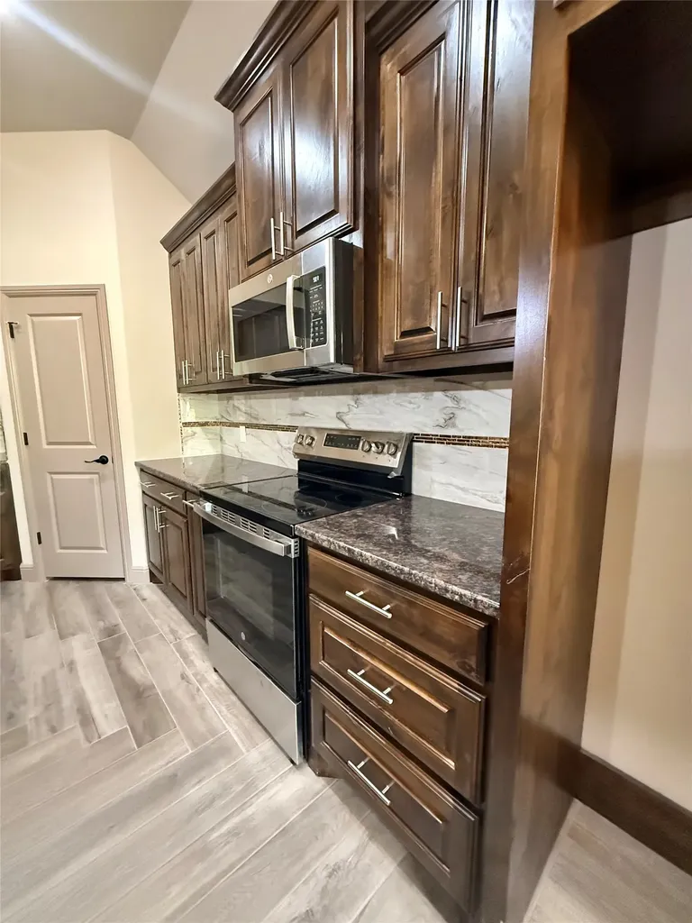732 Fuller Avenue Cleburne TX 76031