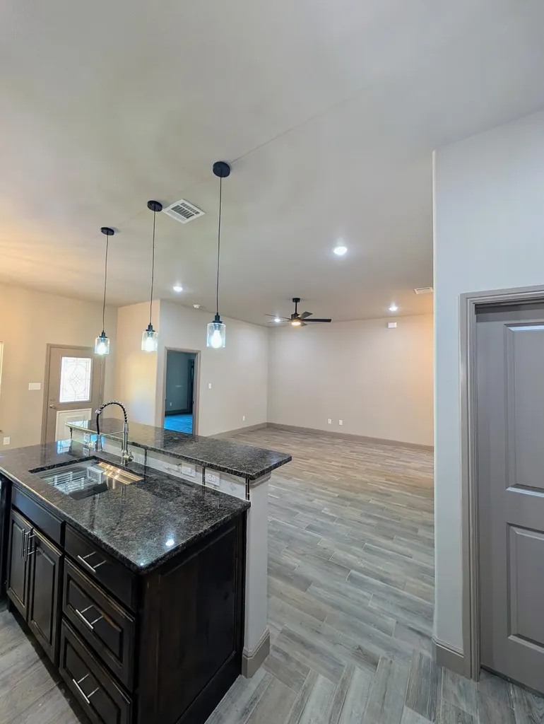 732 Fuller Avenue Cleburne TX 76031
