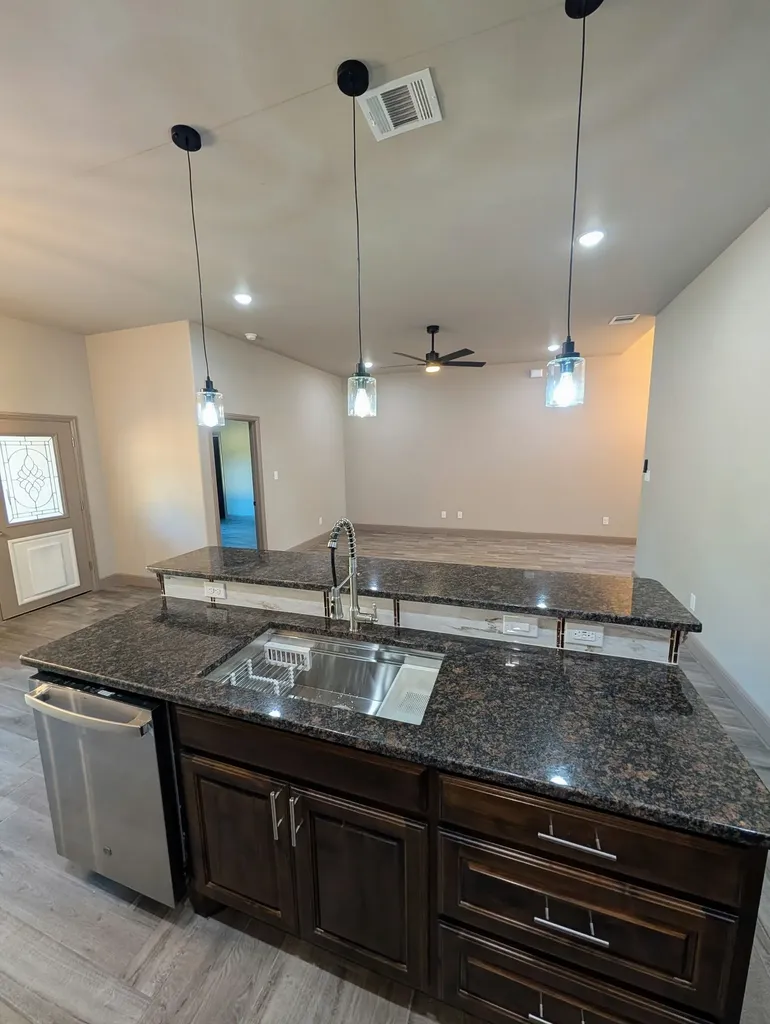 732 Fuller Avenue Cleburne TX 76031