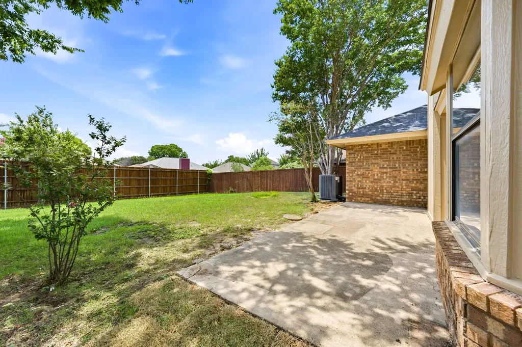 7520 Jamie Renee Lane North Richland Hills TX 76182