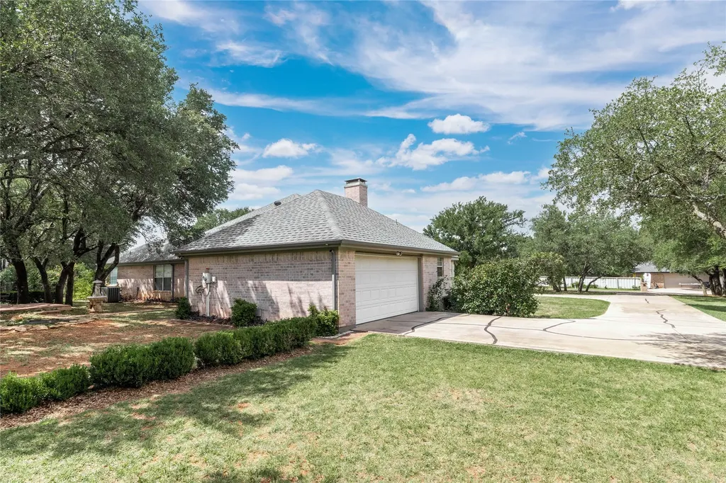 131 Mitsy Lane Early TX 76802