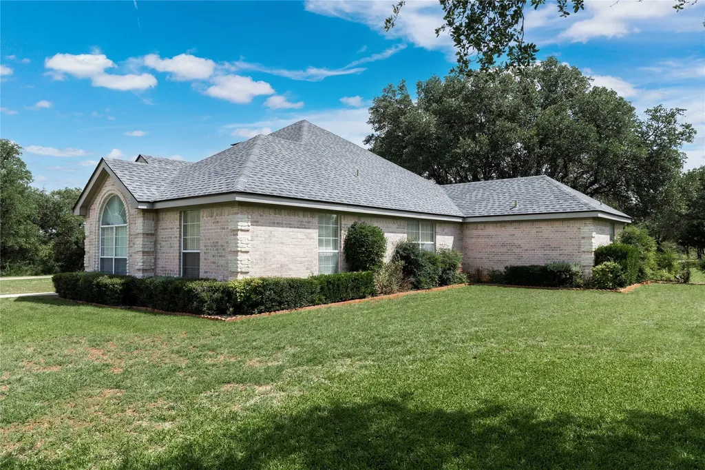 131 Mitsy Lane Early TX 76802