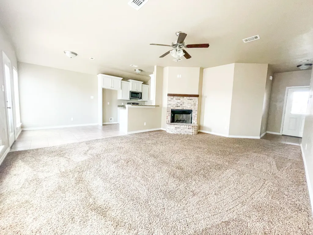 210 Paschall Mabank TX 75147