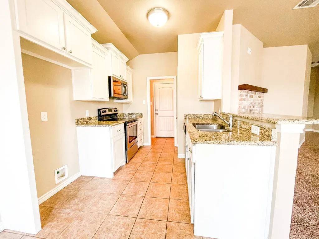 210 Paschall Mabank TX 75147