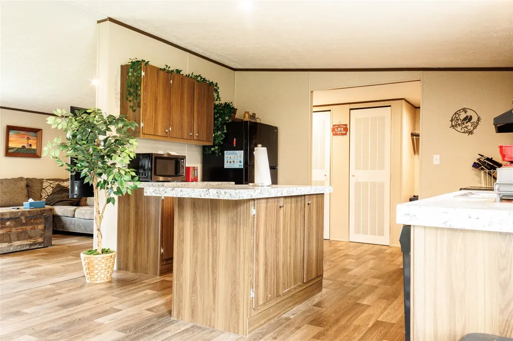 2046 County Road 103 Comanche TX 76442