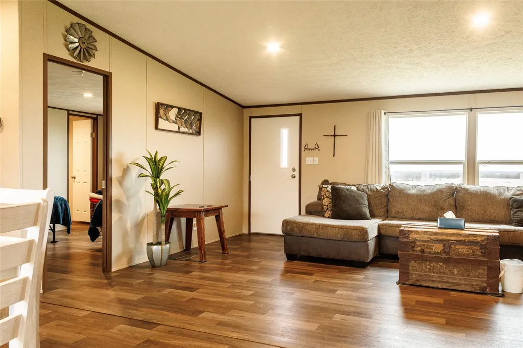 2046 County Road 103 Comanche TX 76442